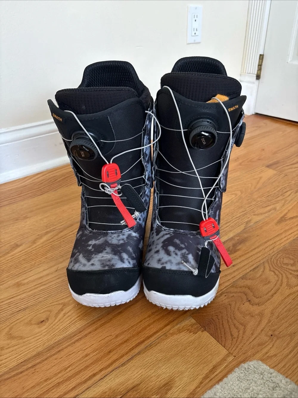 BOA Snow Boots for Men — Black & Gray Insulated Rain & Snow Boots